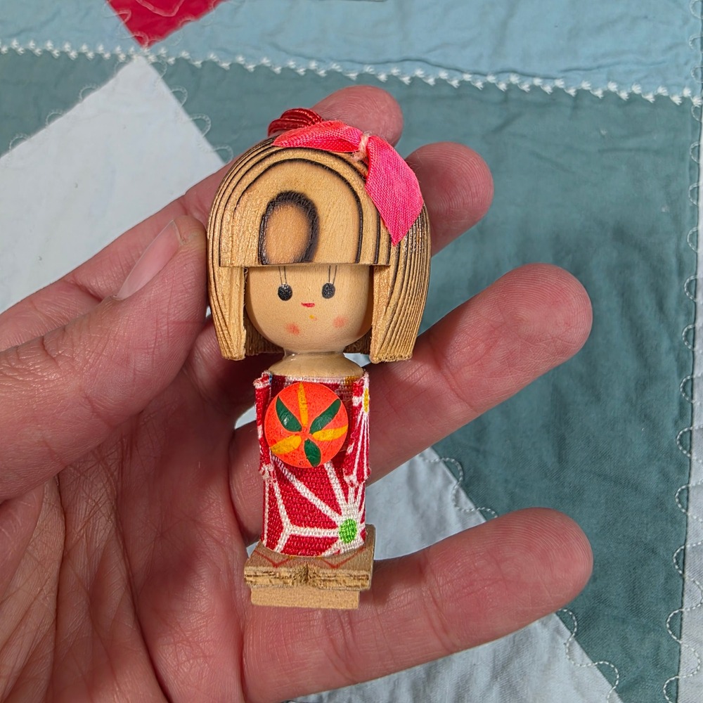 Vintage Kokeshi Doll Ornament Small Red White Kimono Handcrafted Wood